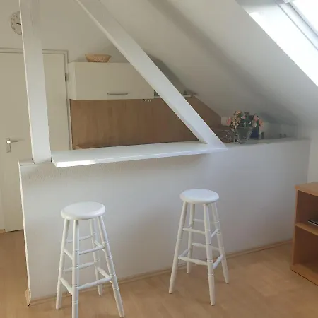45 M² Maisonette-wohnung In Uni-/hauptbahnhofnaehe דירה