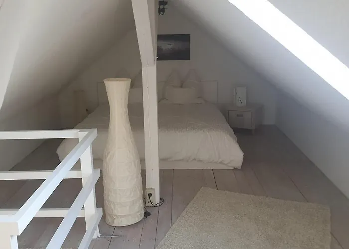 45 M² Maisonette-wohnung In Uni-/hauptbahnhofnaehe Apartment Duisburg